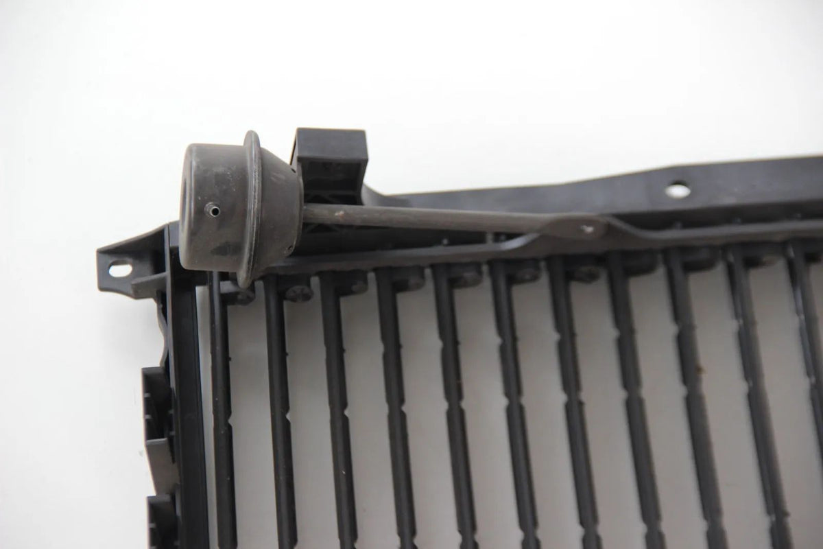 BMW E34 525tds M51 Kühler Jalousie 17302243500 Gebraucht