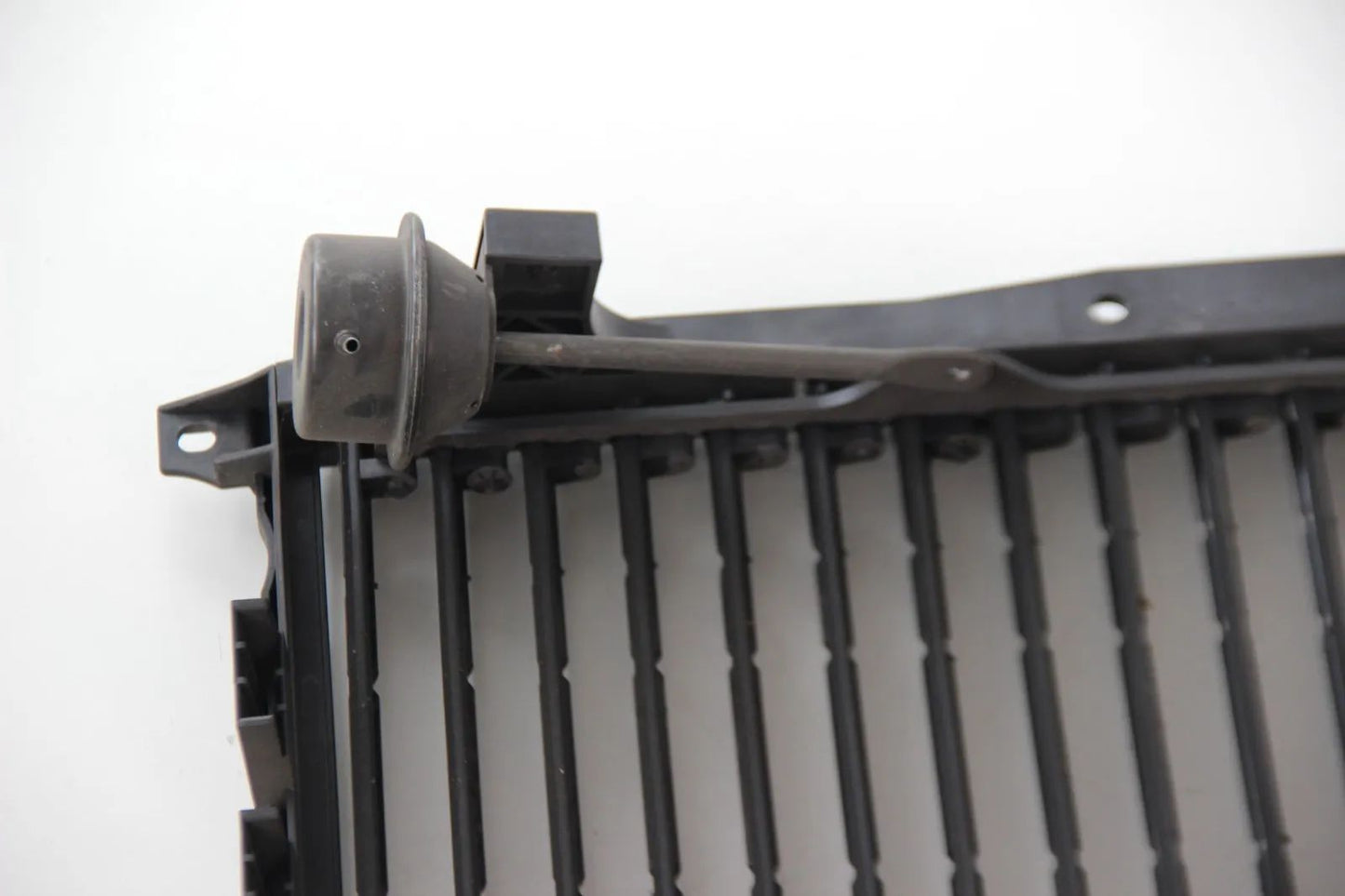 BMW E34 525tds M51 Kühler Jalousie 17302243500 Gebraucht