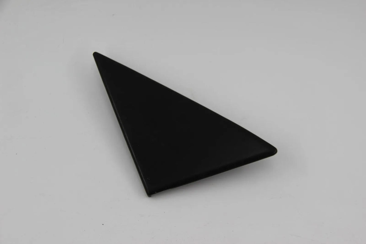 BMW E12 518-535i M10 M20 M30 Eckblende Corner Moulding rechts