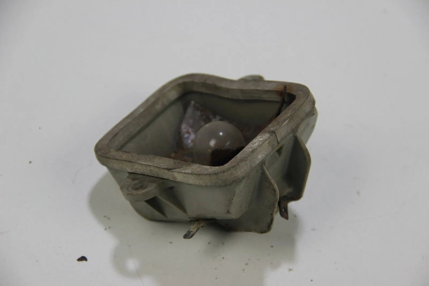 Original BMW E9 2.5cs-3.0csi csl Lampenträger Nebelschlussleuchte Hella Leuchte