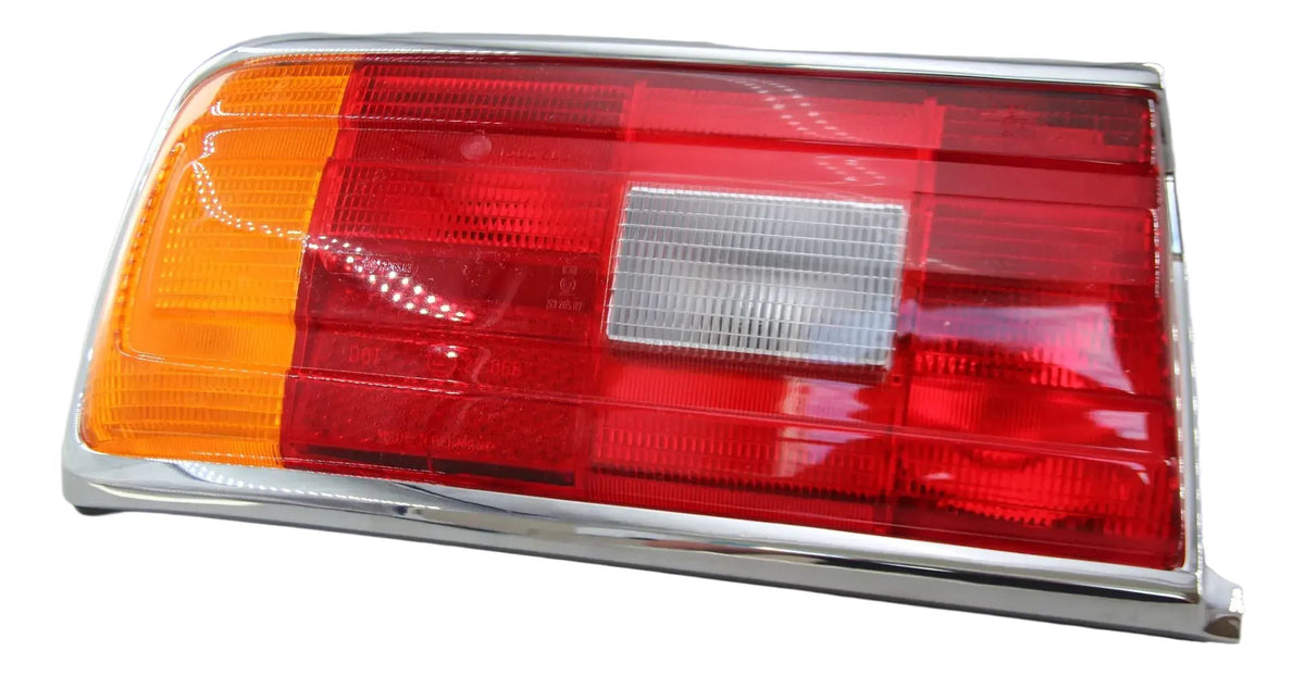 Original BMW E12 518-528 Heckluechte mit Nebelschlusslicht links NOS 63211361511