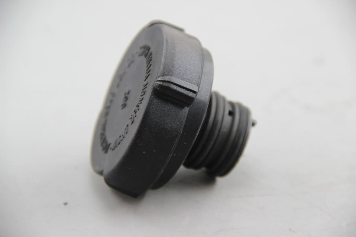 Original BMW E30 E36 E46 E34 E39 E32 E38 E65 Kühlerverschluss 2,0BAR 17111742231