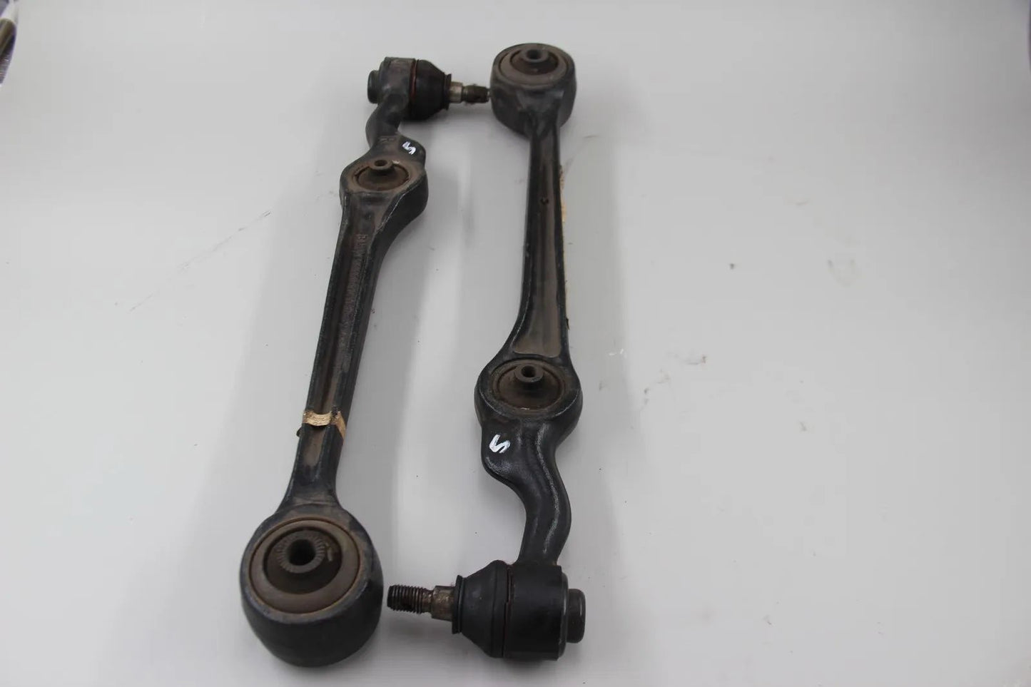 Original BMW E23 7er Querlenker links+Querlenker rechts 31121129363 31121129362