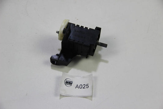 NEU Original BMW E34 5er Schalter Gebläse 64111384296