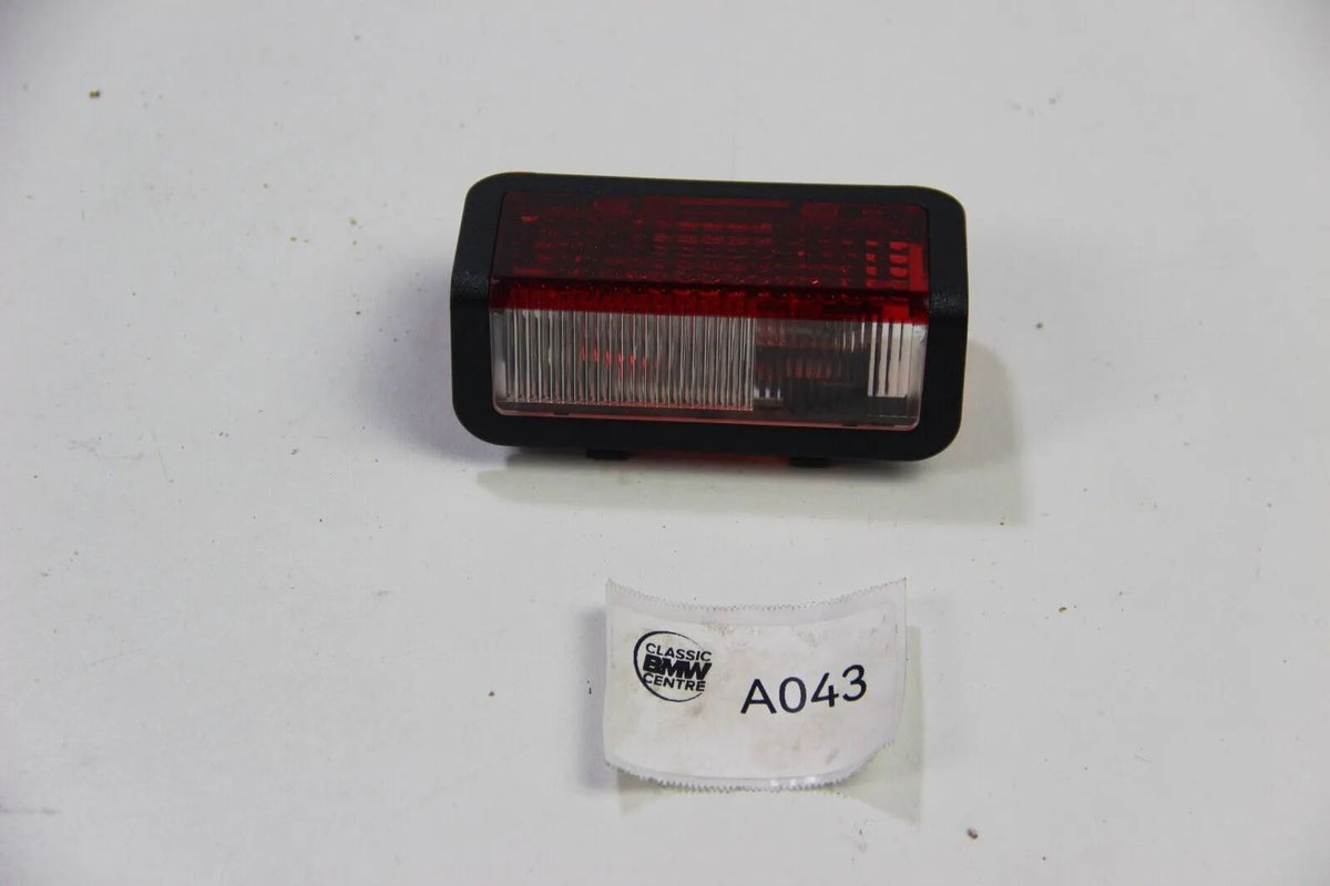 NEU BMW Original E39 E65 E67 E66 Gepäckraumleuchte NOS 63262493619