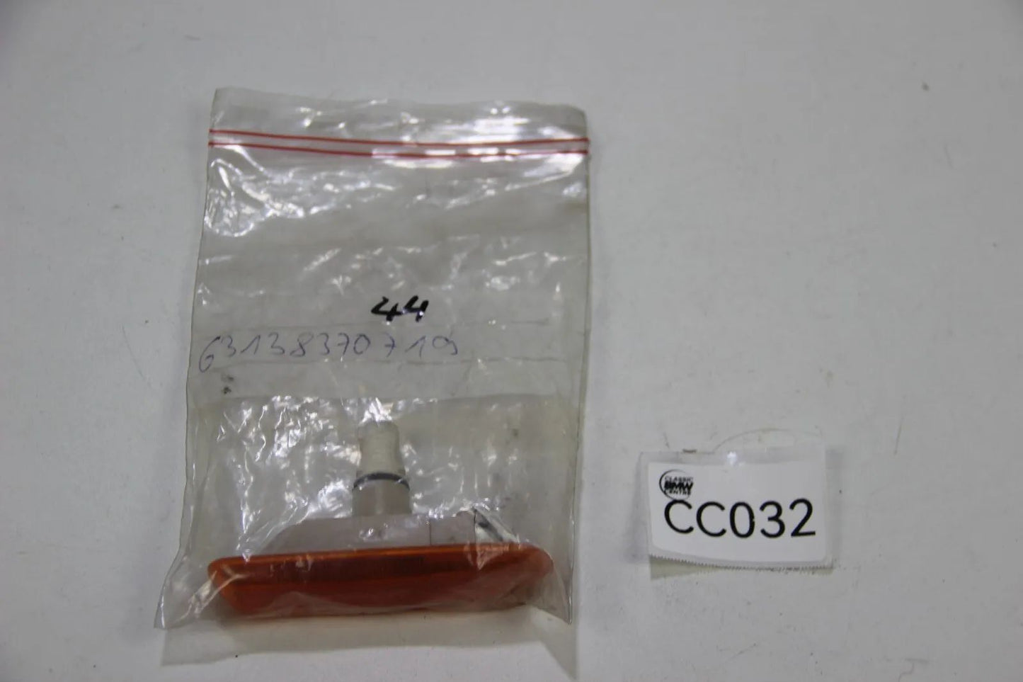 NEU Original BMW E46 Zusatzblinkleuchte links 63138370719 Kotflügel 3er