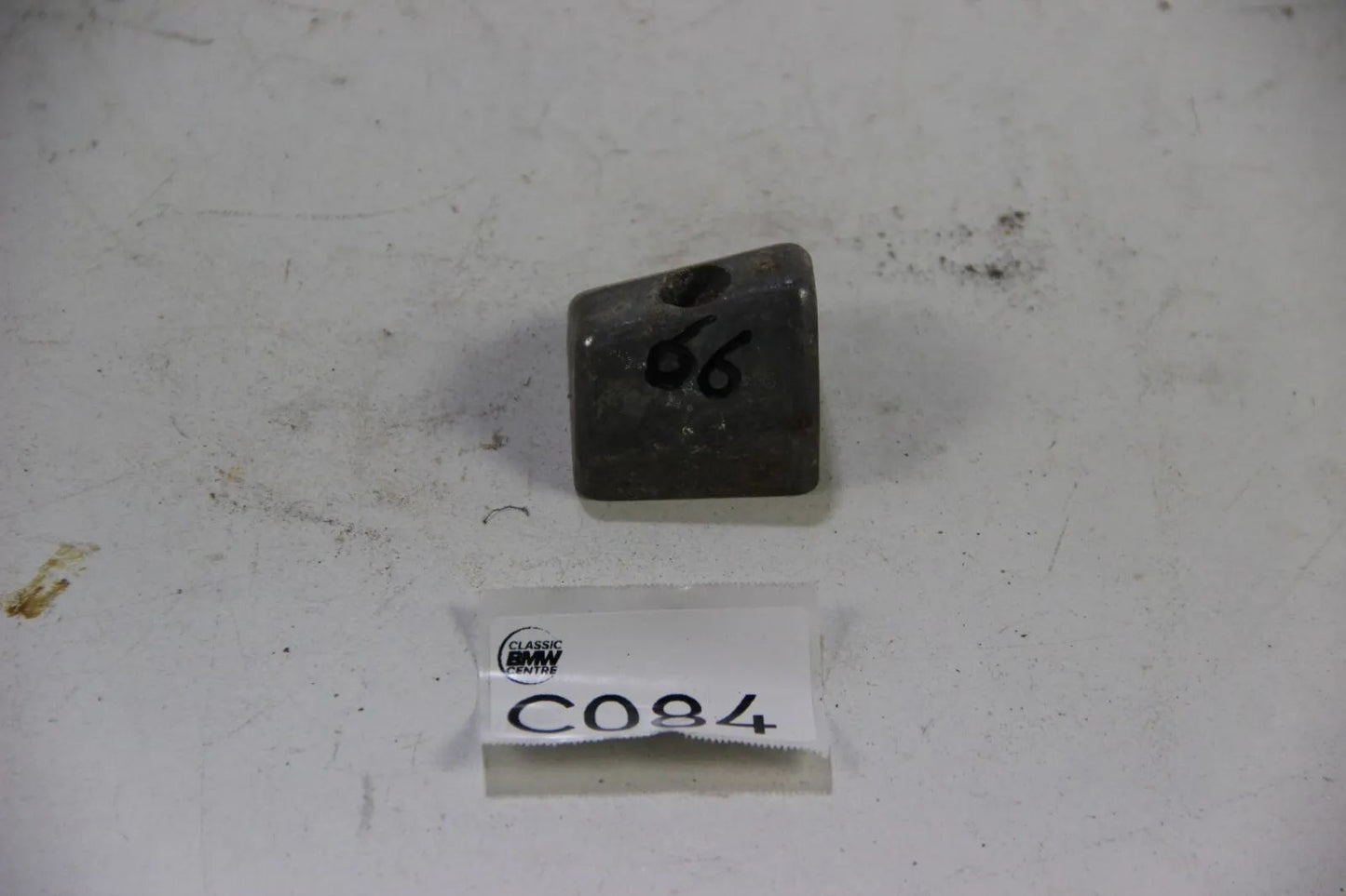 Original BMW E10 1502-2002 Stoßstangenhorn gegenstück Horn vorne Limousine