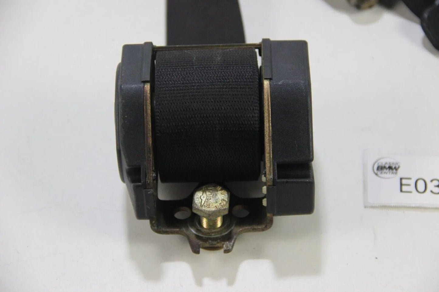 Original BMW E24 635csi Sicherheitsgurt rechts hinten Seatbelt OEM 1875228