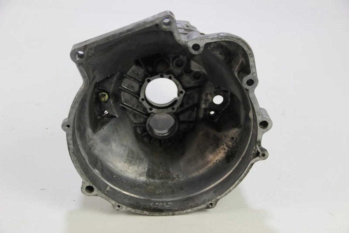 Original BMW E21 323i  Getriebe Glocke Gehäuse Getrag 245 242 5-Gang M60