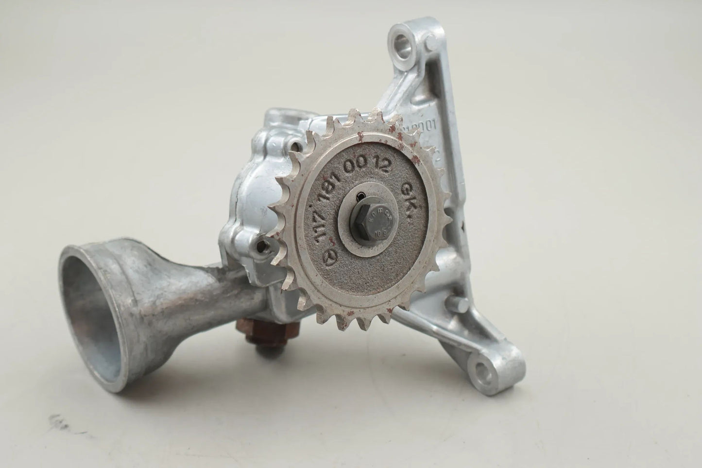 Original Mercedes-Benz W126  Ölpumpe Oilpump Ölsaugrohr Öl Pumpe Gereinigt