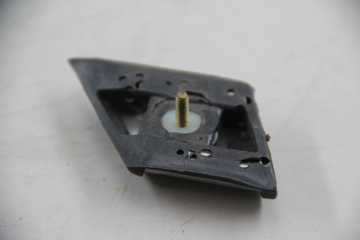 Original BMW E12 518i-535i Stossleiste Seitenwand hinten links 51131817577