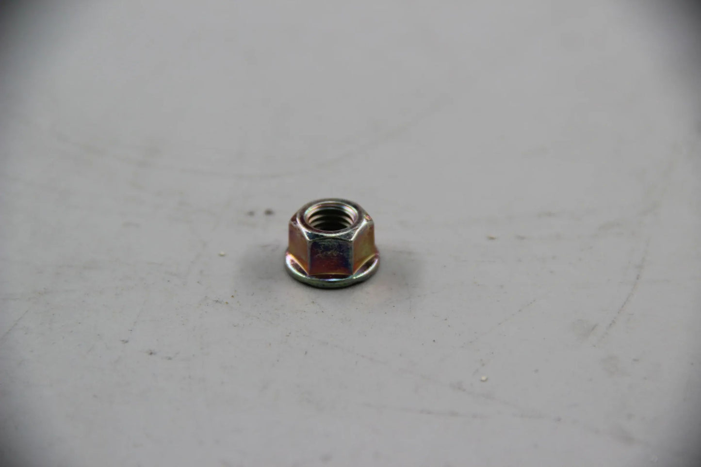 Original BMW E34 518g Touring 518i M43 Flanschmutter M7 NOS NLA 11121739420