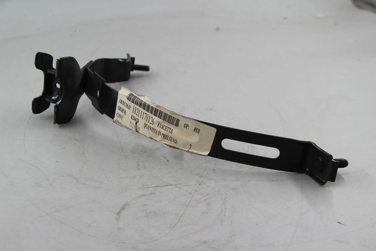 Original BMW E30 318i 320i 323i 325i Schelle 18211178126