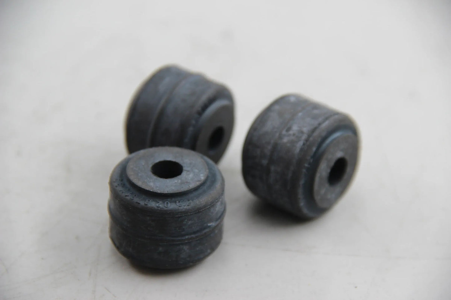 Original BMW E10 E3 E9 NK E21 E12 E24 E23 728i 3x Gummiring 31351125712