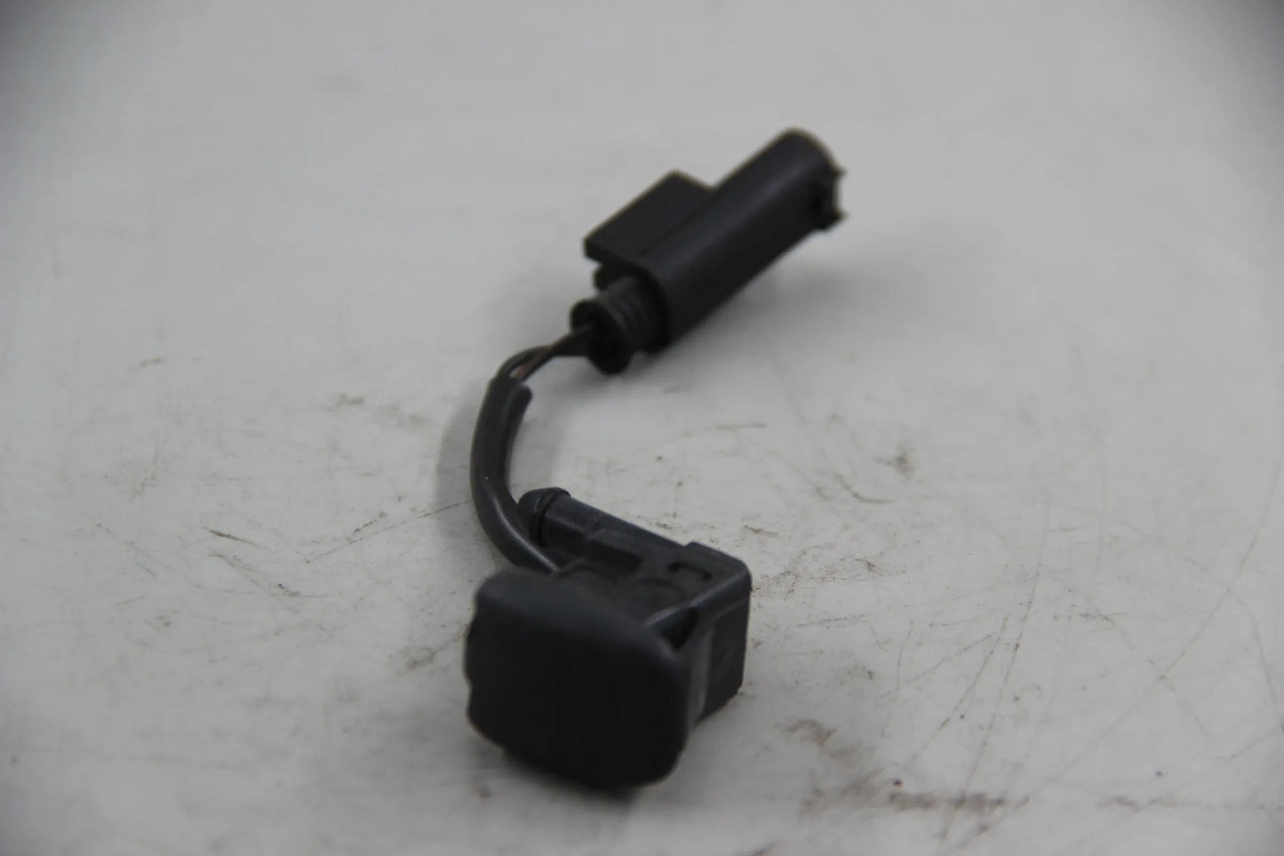 Original BMW E39 520i 523i 525i-540i M5 Spritzdüse heizbar NOS NLA 61668361039