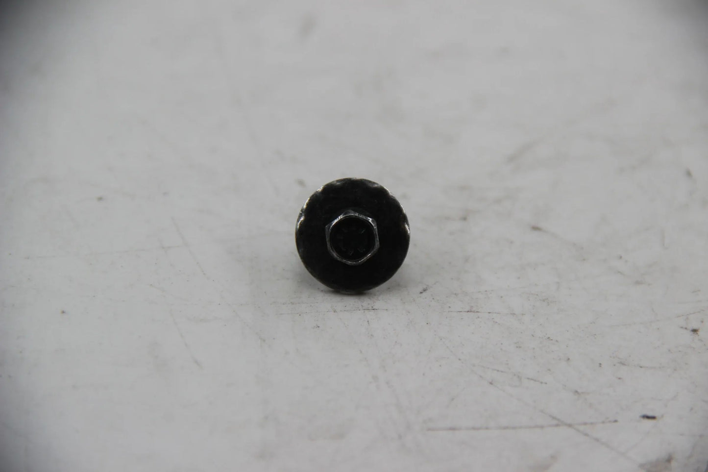 Original BMW E39 E65 E53 Schraube 8MM Sechskant Blechschraube 16X5MM 63128372243