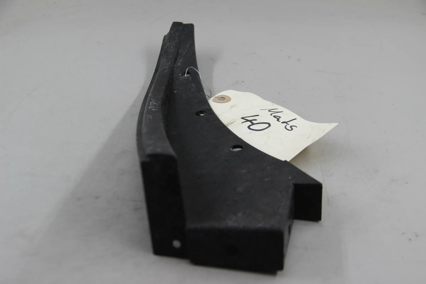 Original BMW E30 M3 Stossstangenhalter hinten rechts+links
