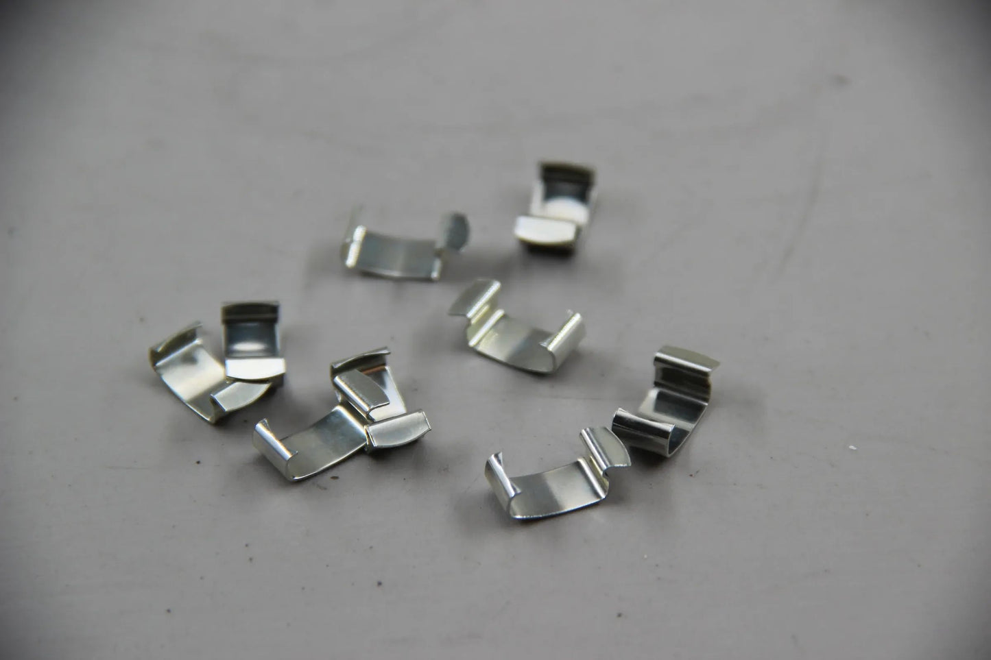 Original BMW E30 E36 E46 E34 E39 E32 E38 E31 E83 9x Klammer 64111370938