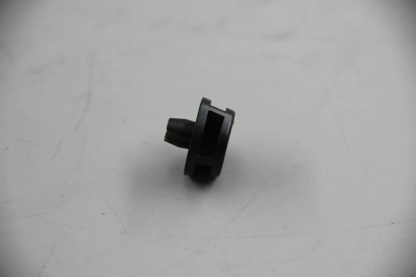 Original BMW E30 E34 E32 Distanzstück für Türkontaktschalter 61311370695