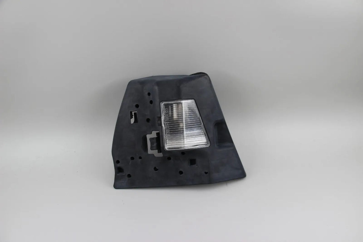 Original BMW E46 Lampenträger Lampenhalterung weiss rechts 63218383824