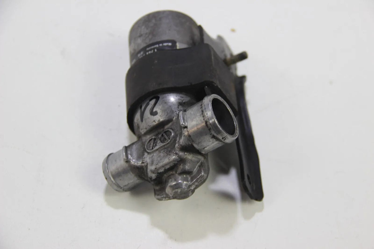 Original BMW Leerlaufregler 174413 Idle Valve