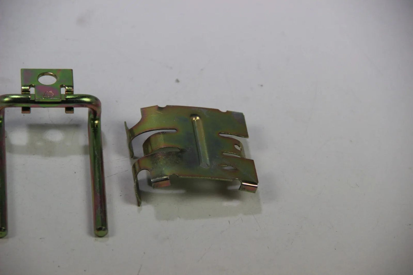 Original   Bendix  Zubehörsatz für Scheibenbremsbeläge 222 01 024 VW Jetta Golf