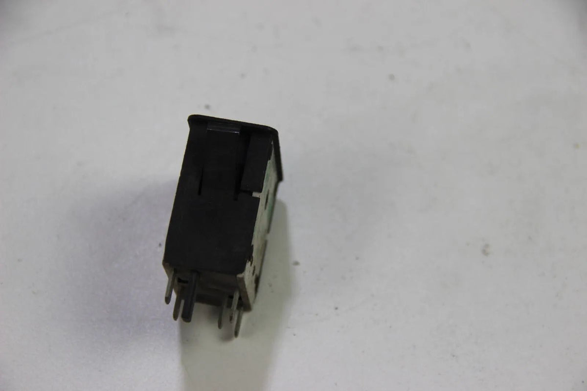 BMW E30 E28 E24 Überblendregler mit Flachsteckern Soundsystem 65121375982