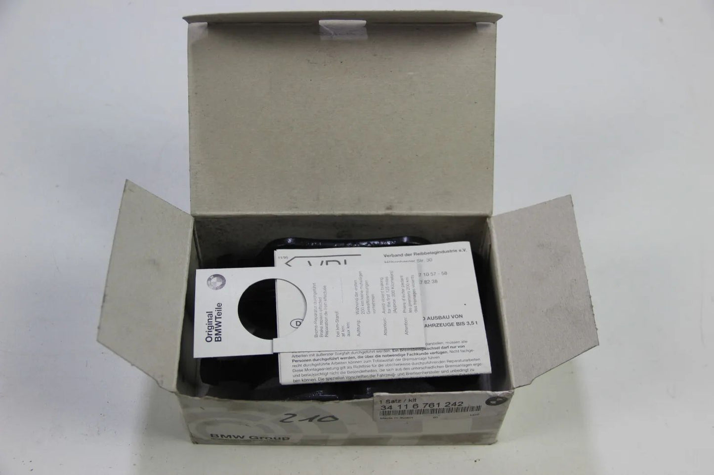 NEU Original BMW E36 316i-328i E46 316i-320i E85 Z3 Bremsbeläge NOS 34216761242