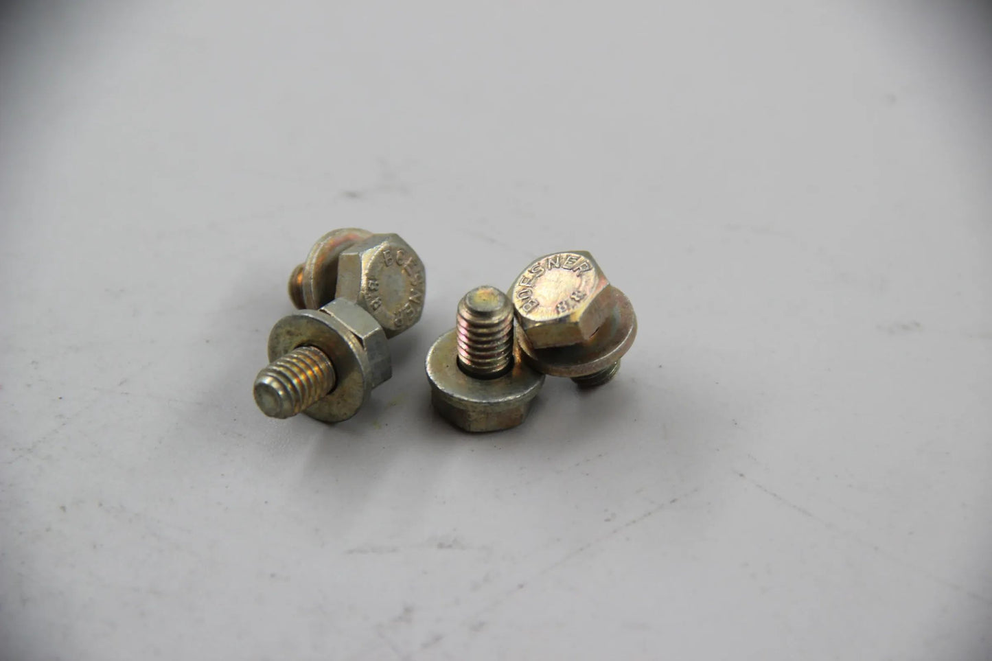 Original BMW E30 E36 E46 4x Sechskantschraube mit Scheibe M6X10-Z1 07119915041