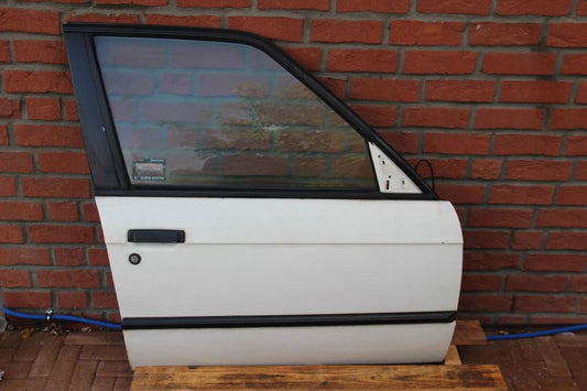 Original BMW E30 Tür Vorne Rechts Door Touring Limousine Alpinweiß 3er OEM
