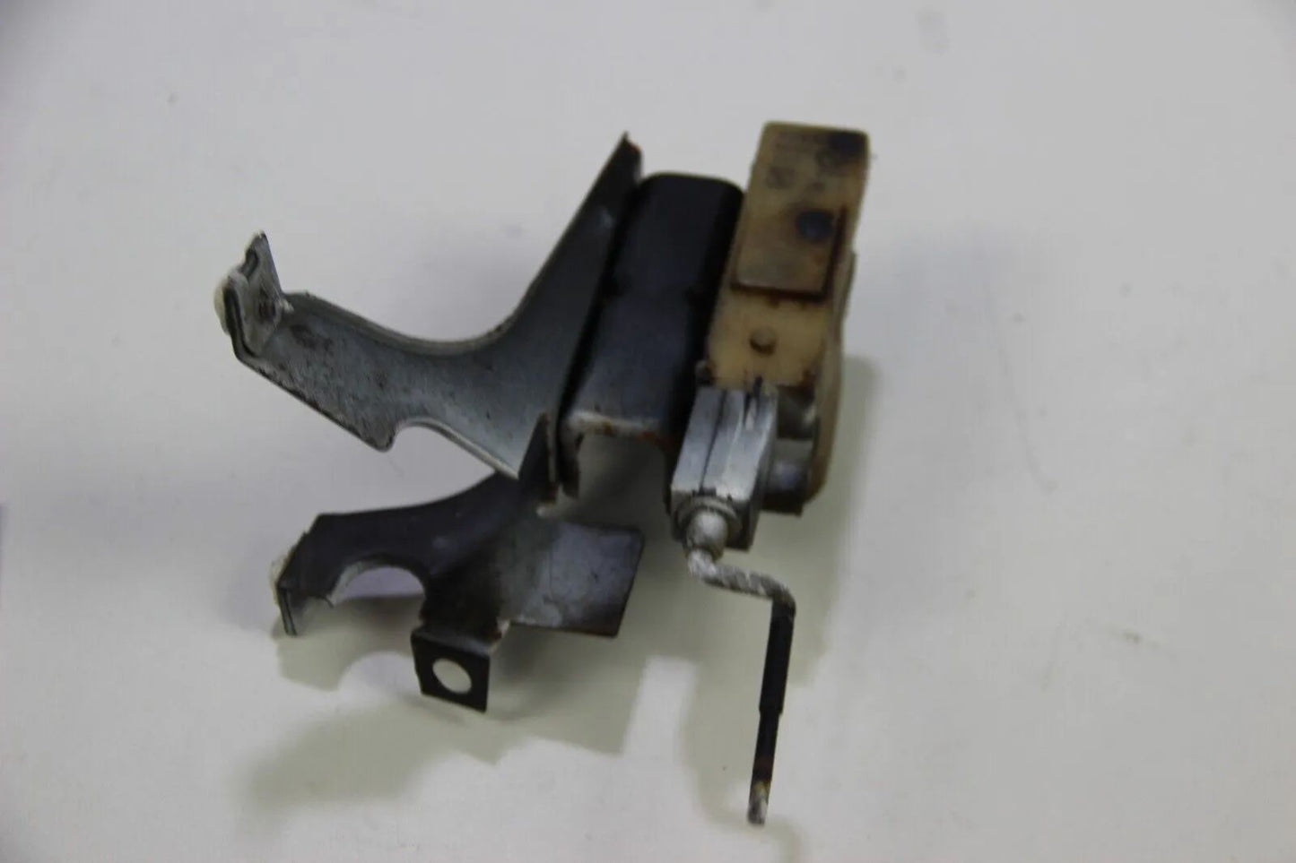 Original BMW E30 Zentralverschluss Stellmotor Tanklappe 3er 316i-325i M3 OEM