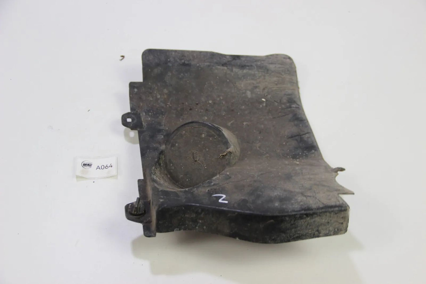 Original BMW E30 Scheinwerferabdeckung Motorraum Abdeckung Rechts 51711916192