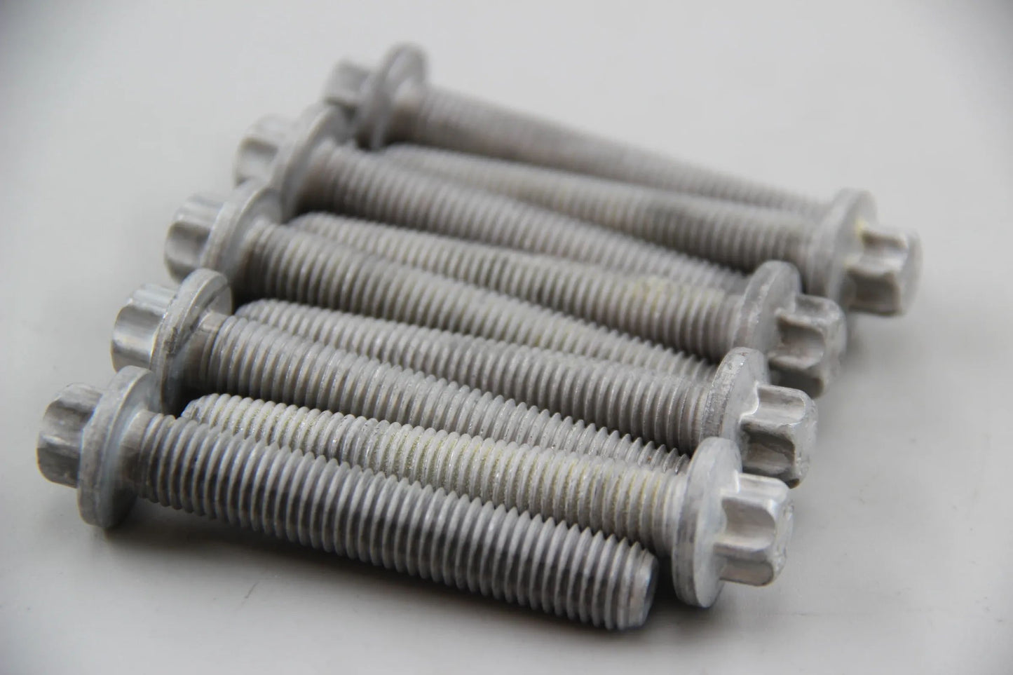 BMW E81 E88 E90 E93 E60 E63 E65 E84 9x Schraube Aussentorx M11X65-AL 11287530315