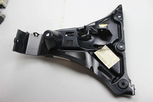 NEU ORIGINAL 7897196 BMW E61 5er Aufnahme Stoßstange Hinten Rechts