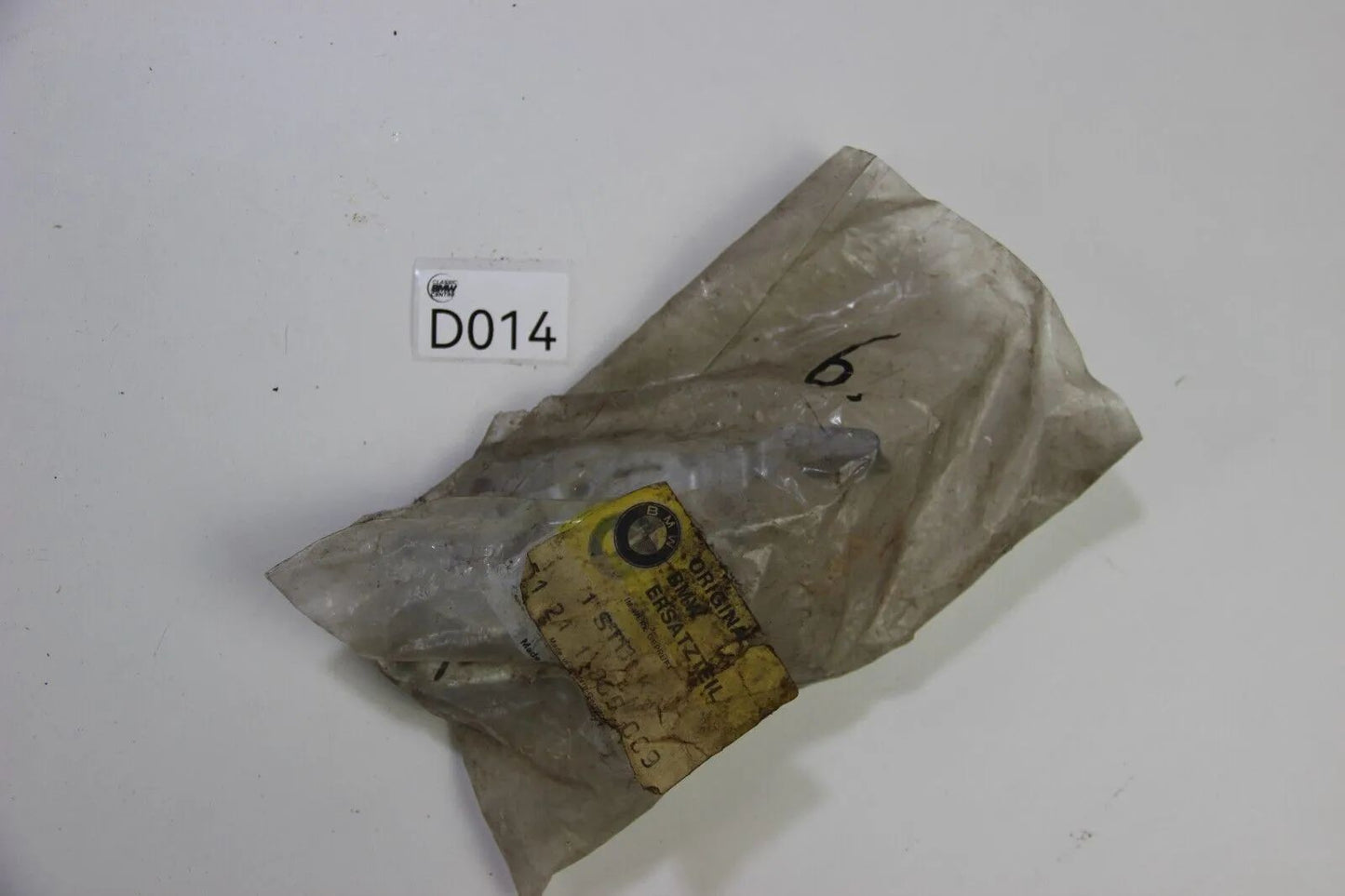 NEU Original BMW E3 E9 E12 E21 Türschloss Drehfallschloss links OEM 51211805069