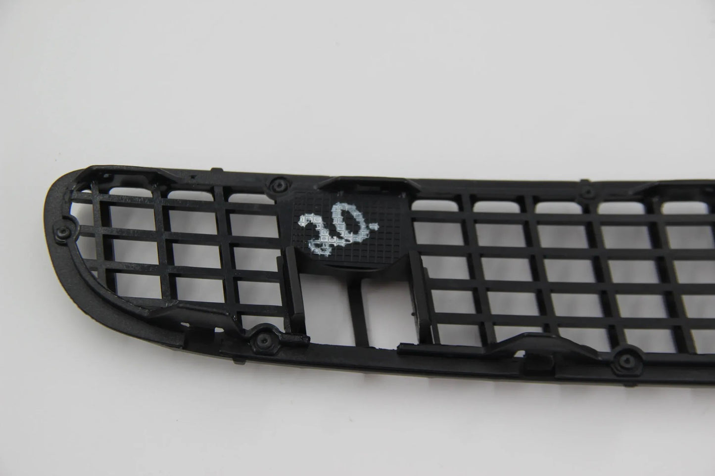 Original BMW E46 316-330xi Zierblende SCHWARZ grill/splash wall 51138204860