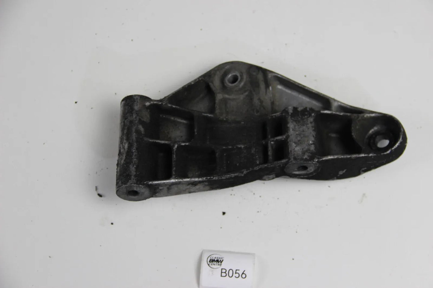 Original BMW E32 E34 E28 M30 Lagerblock Halterung 1284953 5er 7er Bracket