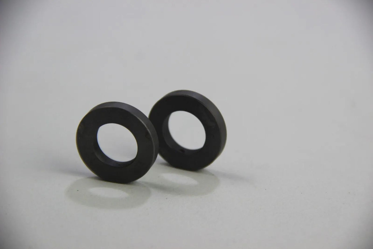 Original BMW E30 M3 Gr. A DTM E36 318 is Class 2 Scheibe 2 Stück 31332221040