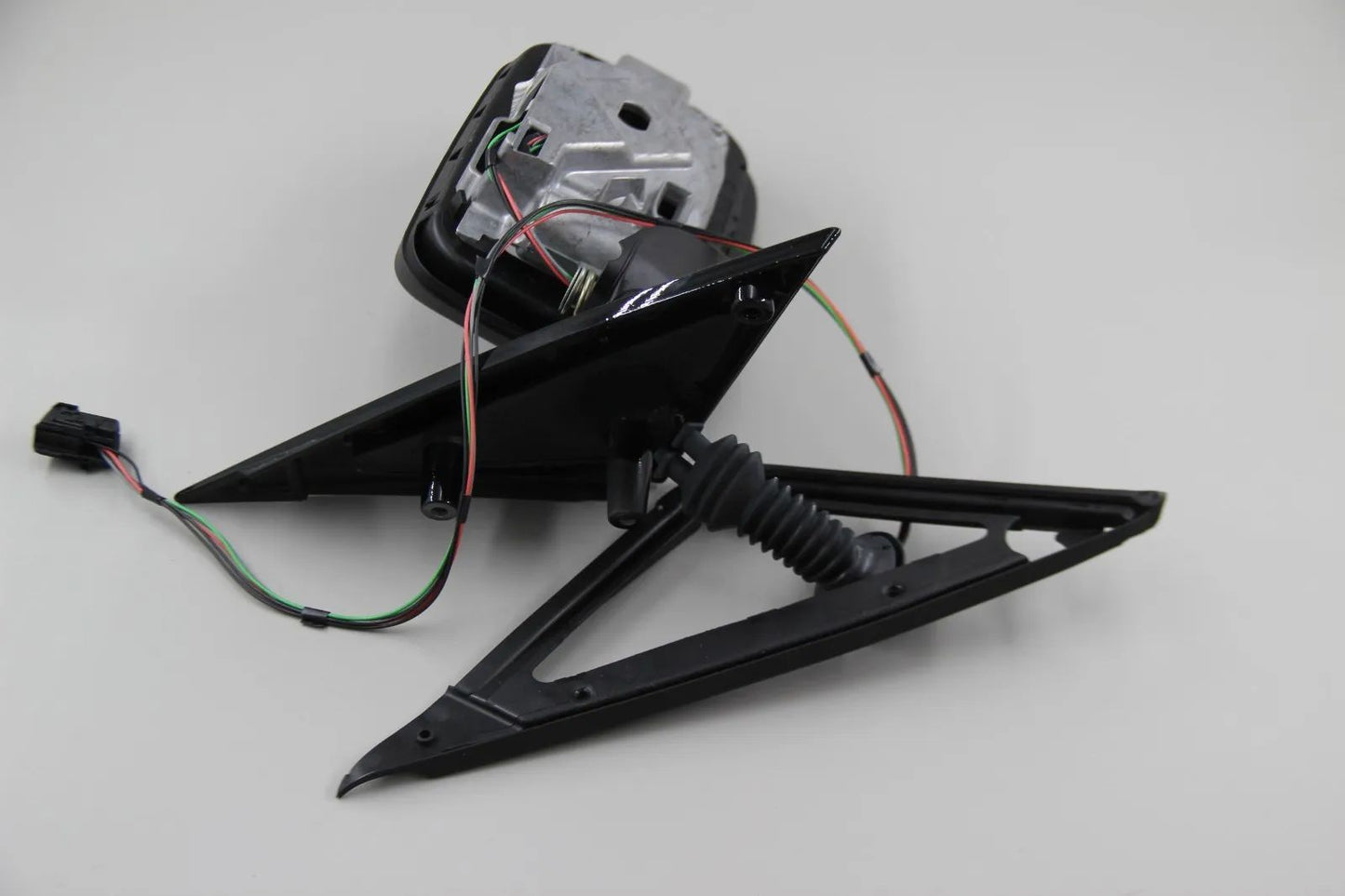 Original BMW  E39 Limo/Touring Aussenspiegel ohne Glas beheizt links 51167890065