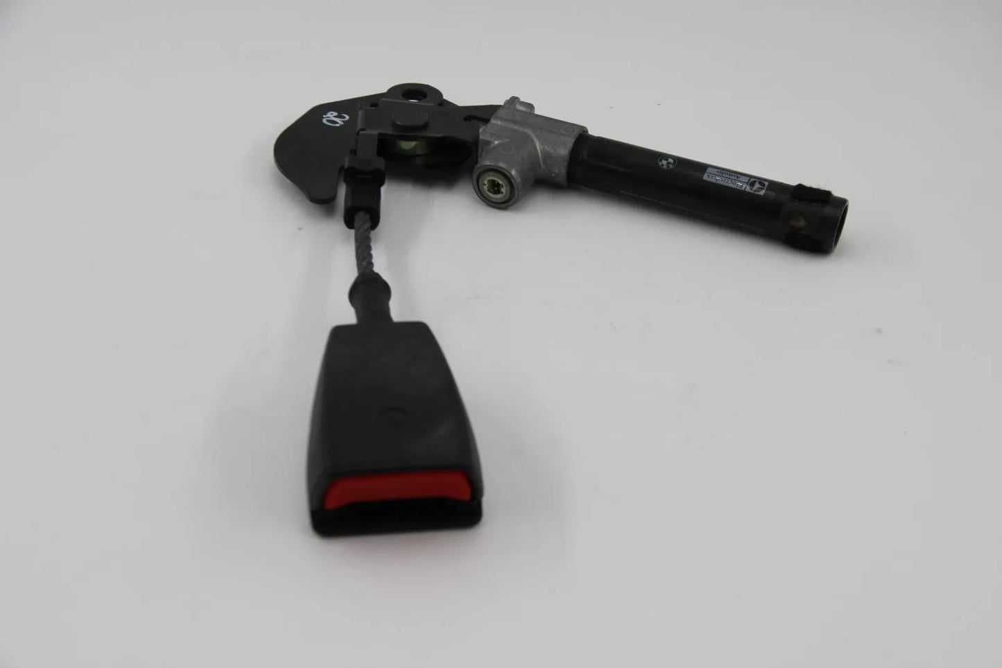 Orig BMW E39 520-40i M5 E38 728-50i L7 Untergurt+Gurtstrammer rechts 72118233538