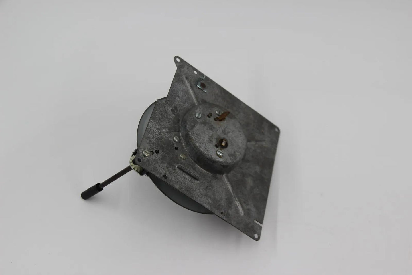 Original BMW E21 316 318 M10 Zeituhr Uhr + Abdeckung NOS 64111355756 62131359449