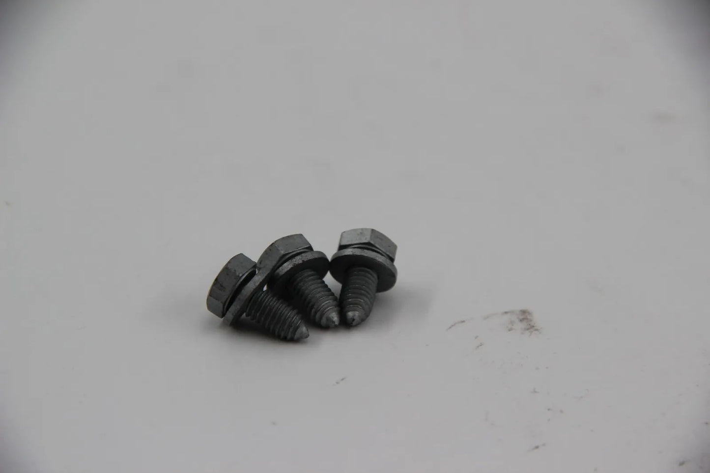 Orig BMW E36  Schraube selbstschneidend Aussenspiegel M6X14 Z1 3Stk. 51168220001