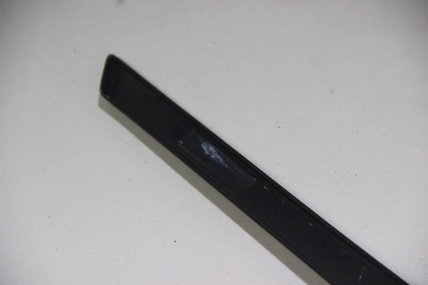 Original BMW E30 Schachtleiste Shadowline Vorne Links 4-Türer 316i-325i 3er OEM