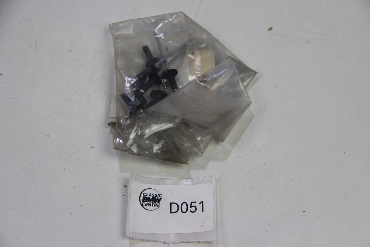 NEU Original BMW E36 E46 E34 E32 E38 Blindniet 8x 54128144789 Niete Rivet