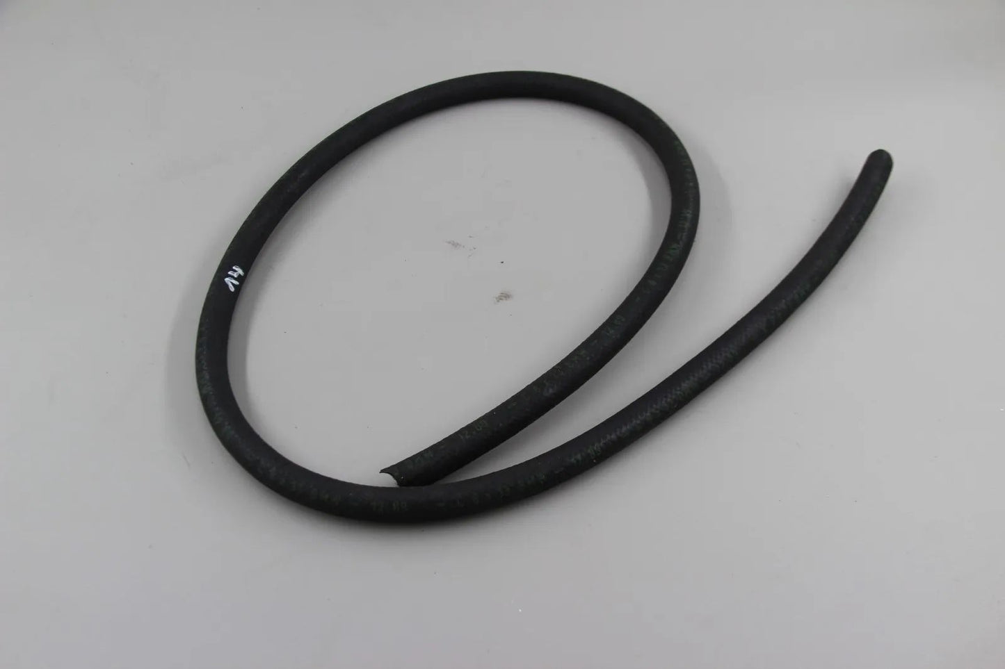 Original BMW 114 CMSP E3 E9 E30 Kraftstoffschlauch 8x13mm  16121180409