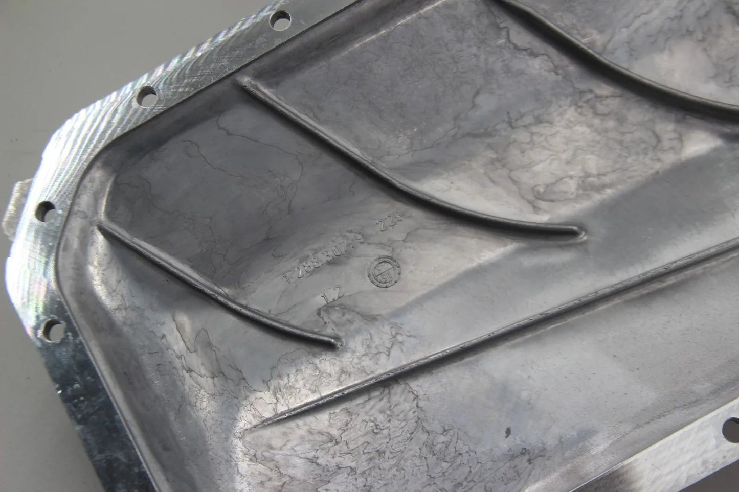 Original BMW E34 Limo 520i 525i  Motor Ölwanne Wanne NOS 11131288305 Oil Pan M20