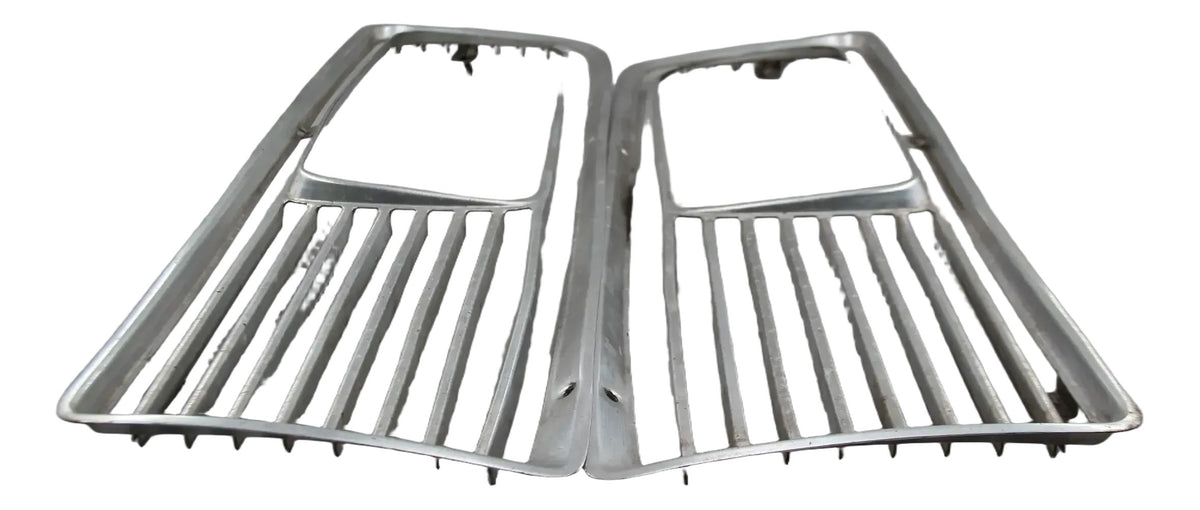 Original BMW NK 2000ti Ziergitter rechts + links 51135780114 51135780113