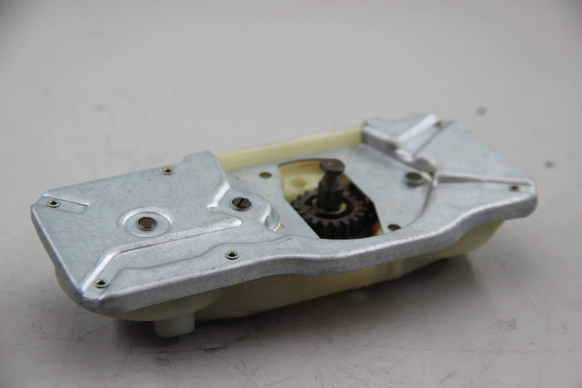 Original BMW E21 E30 E12 E28 Getriebe Manuelles Schiebehebedach NOS 54121857958