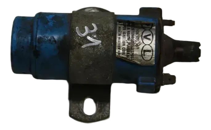 BMW 2002 E10 Zündspule Bosch Ignition Coil Zündeinheit