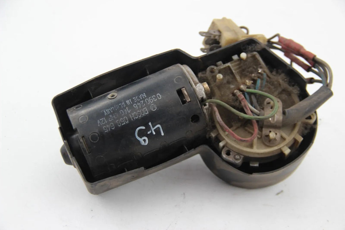 Alfa Romeo 75 1990 RHD Genuine Original Front WIPER MOTOR Bosch 0390246140